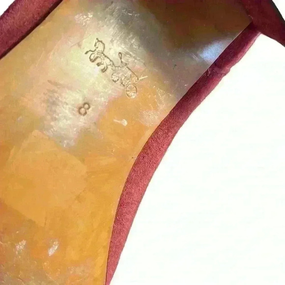 COACH Tia Ankle Slip On Suede Bootie in Wine Woman’s Size 8​ - Picture 6 of 8